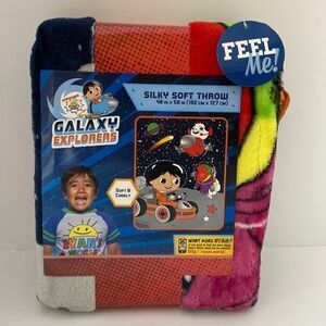 Ryan’s World Galaxy Explorers silky soft throw 40” X 50”